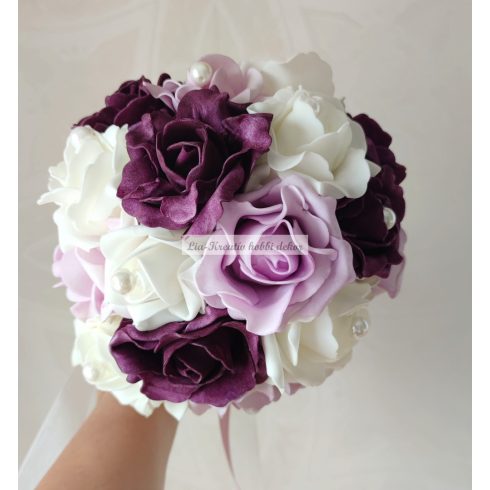 Menyasszonyi gömb csokor lila-fehér